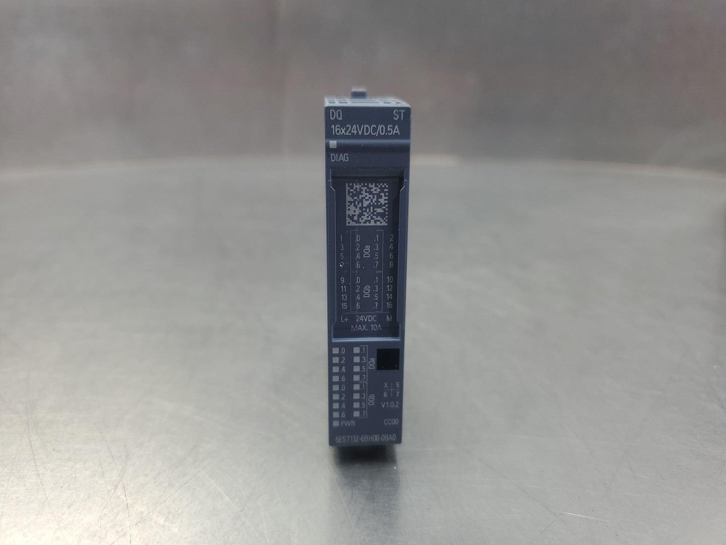 Siemens 6ES7 132-6BH00-0BA0 Digital Output Module.                         3E-24