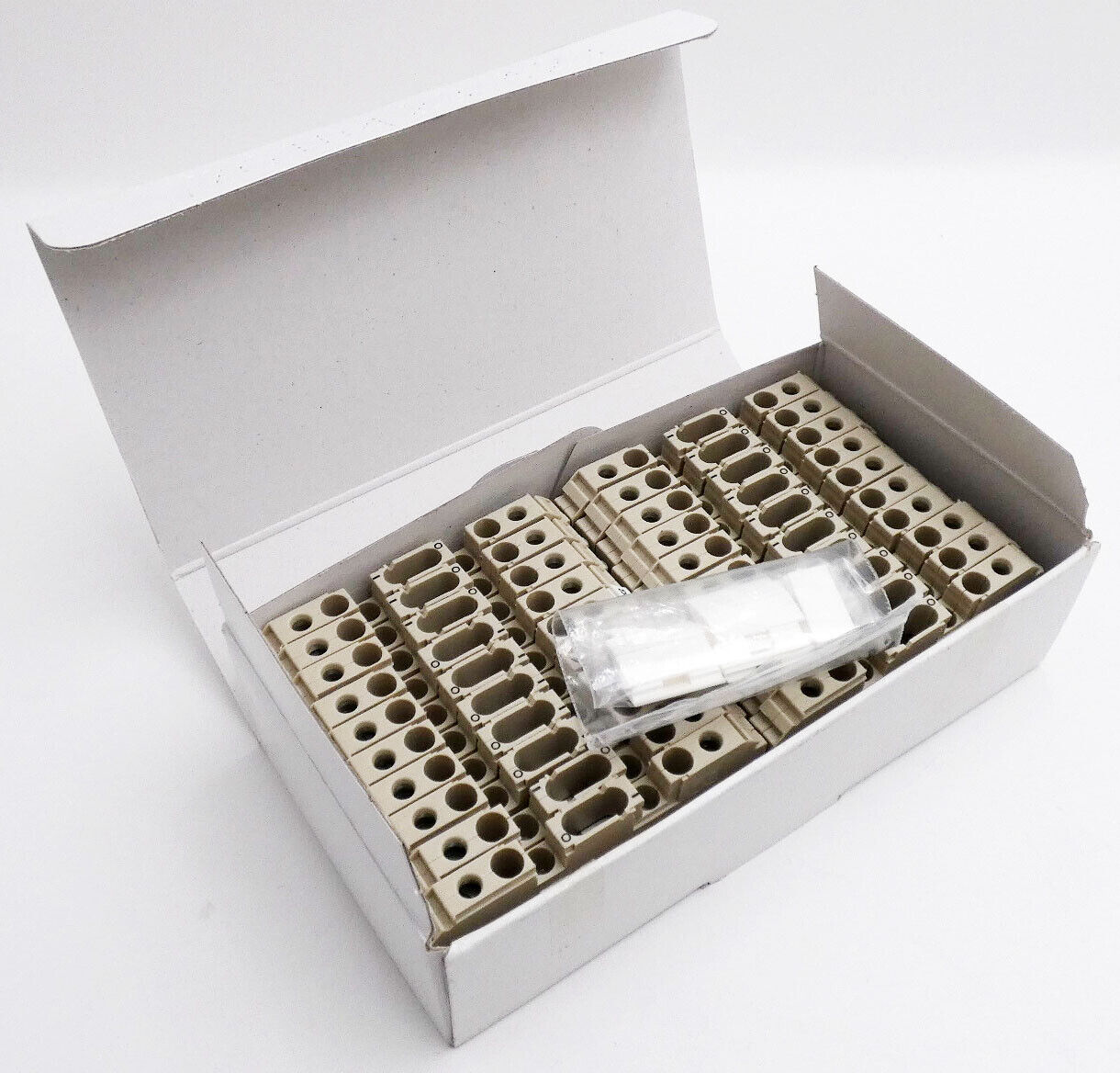 20 x Siemens 8WA1 011-1MH11 Disconnect Terminal -Unused/Original Packaging-