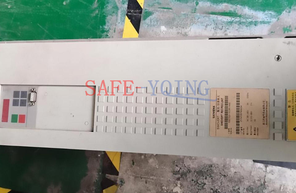 ONE SIEMENS main drive 6SE7022-1EC85-1AA0 6SE70221EC851AA0 USED
