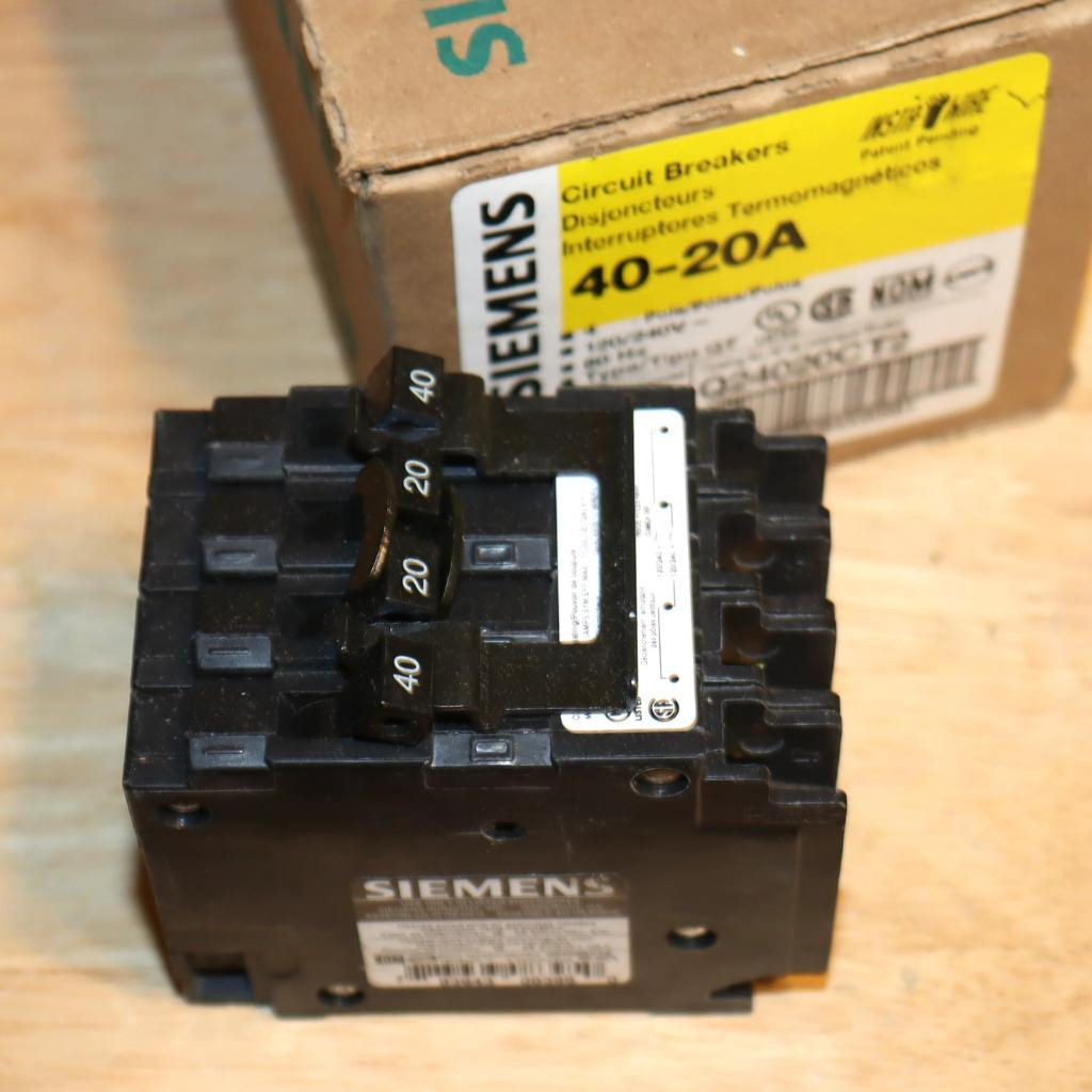 One New Siemens Q24020CT2 QUAD 2 Pole 40 & 20 Amp Breaker 4 Pole More Available