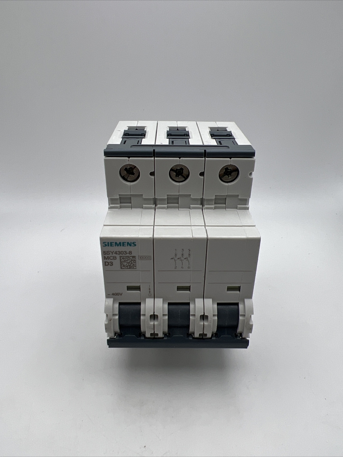 SIEMENS 5SY4303-8 Circuit Breaker 3A