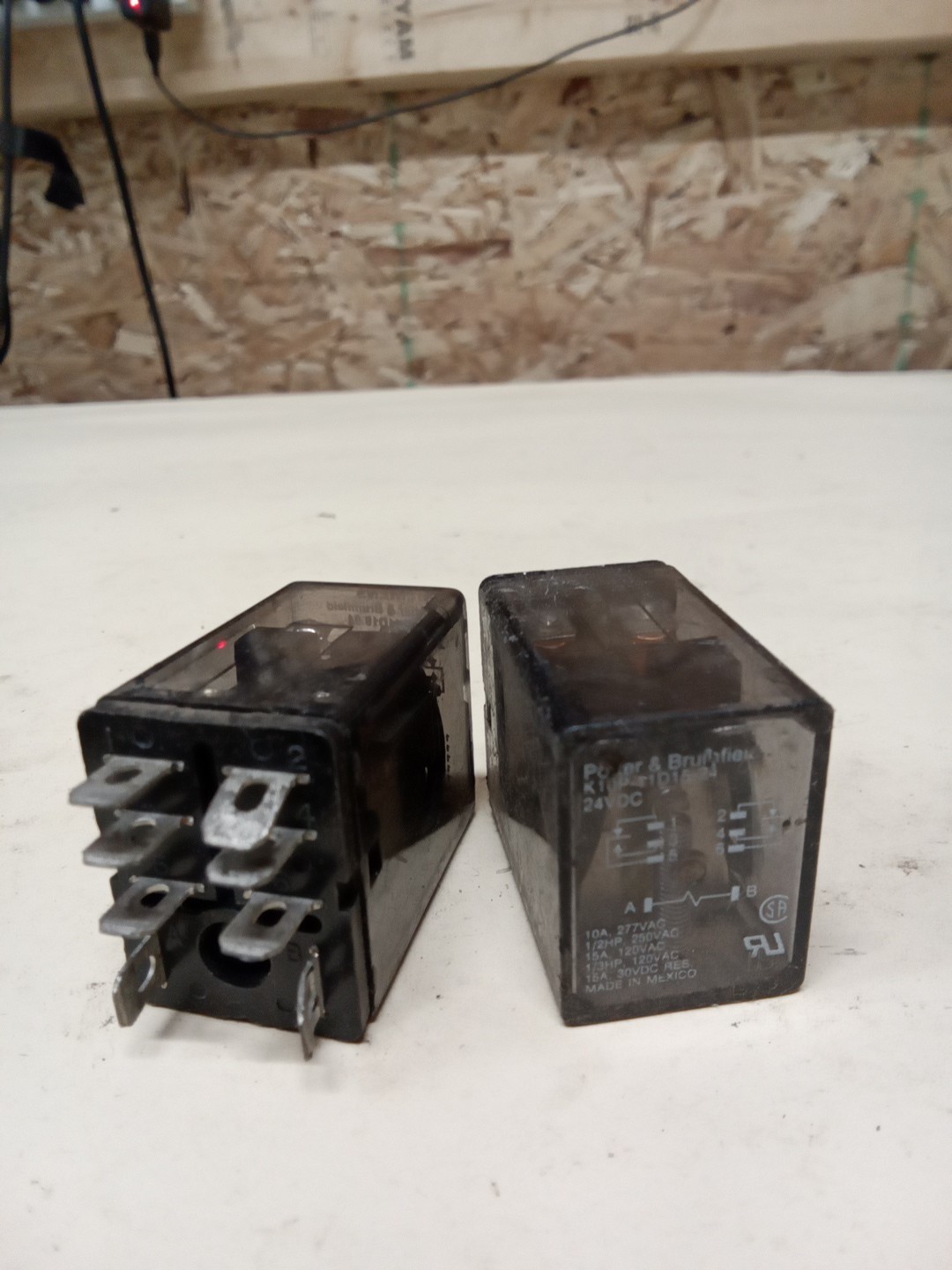 Siemens Potter & Brumfield K10P-11D15-24 Relay 8 Blade DPDT 15 Amp 24 VDC x2