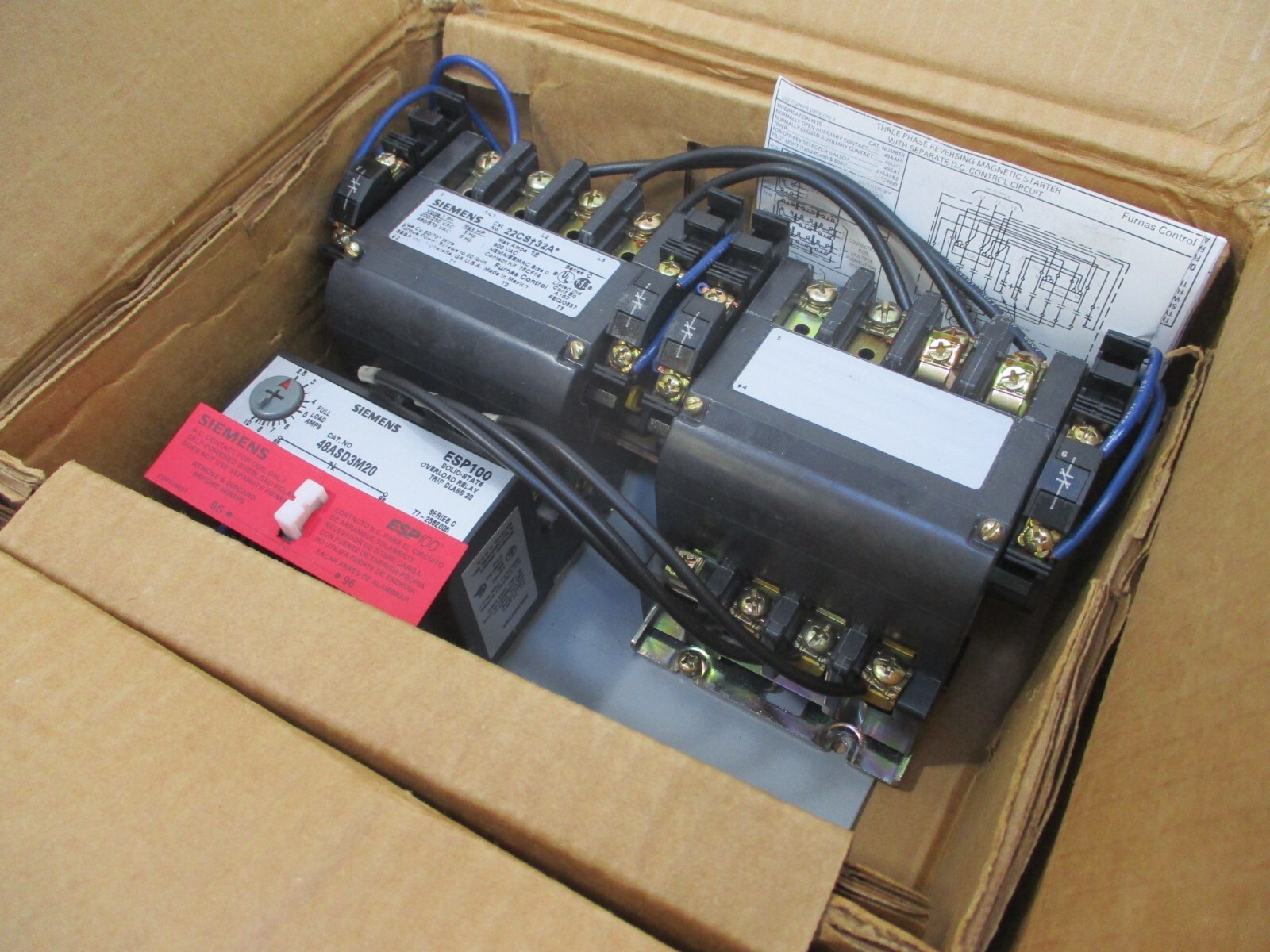 NEW Siemens 22CS+32A* Size 0 Reversing Starter 5-HP 3PH 18A 24VDC Coil 22CSD32AS