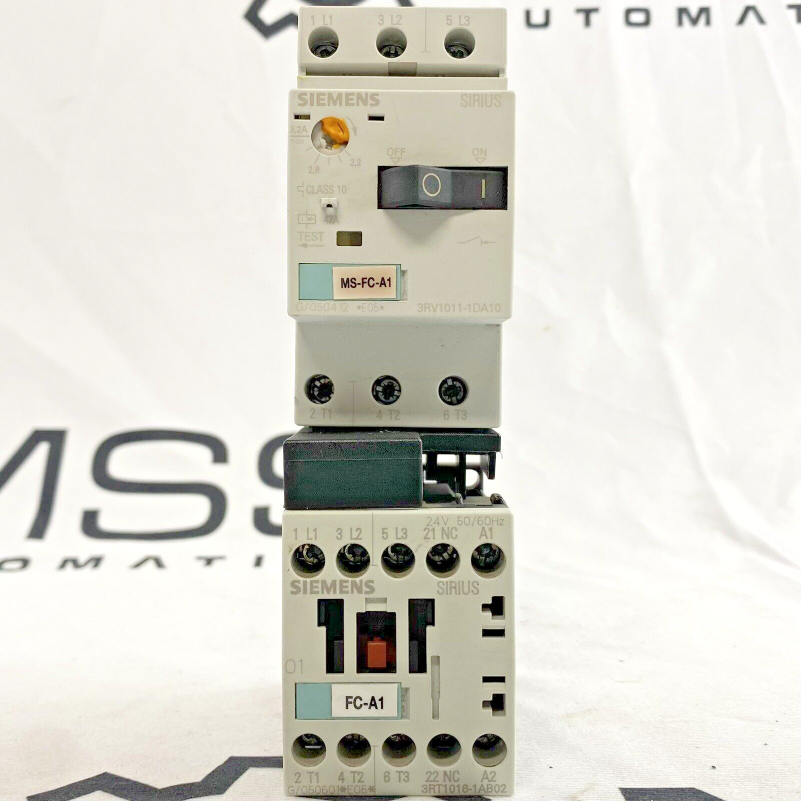Siemens 3RV1011-1DA10 Switch W/3RT1016-1AB02 Contact