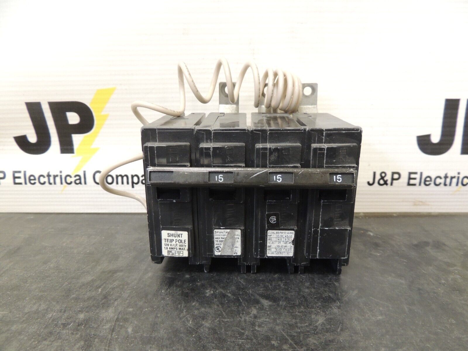 B31500S01 Siemens Circuit Breaker 15 Amp 3 Pole 240V