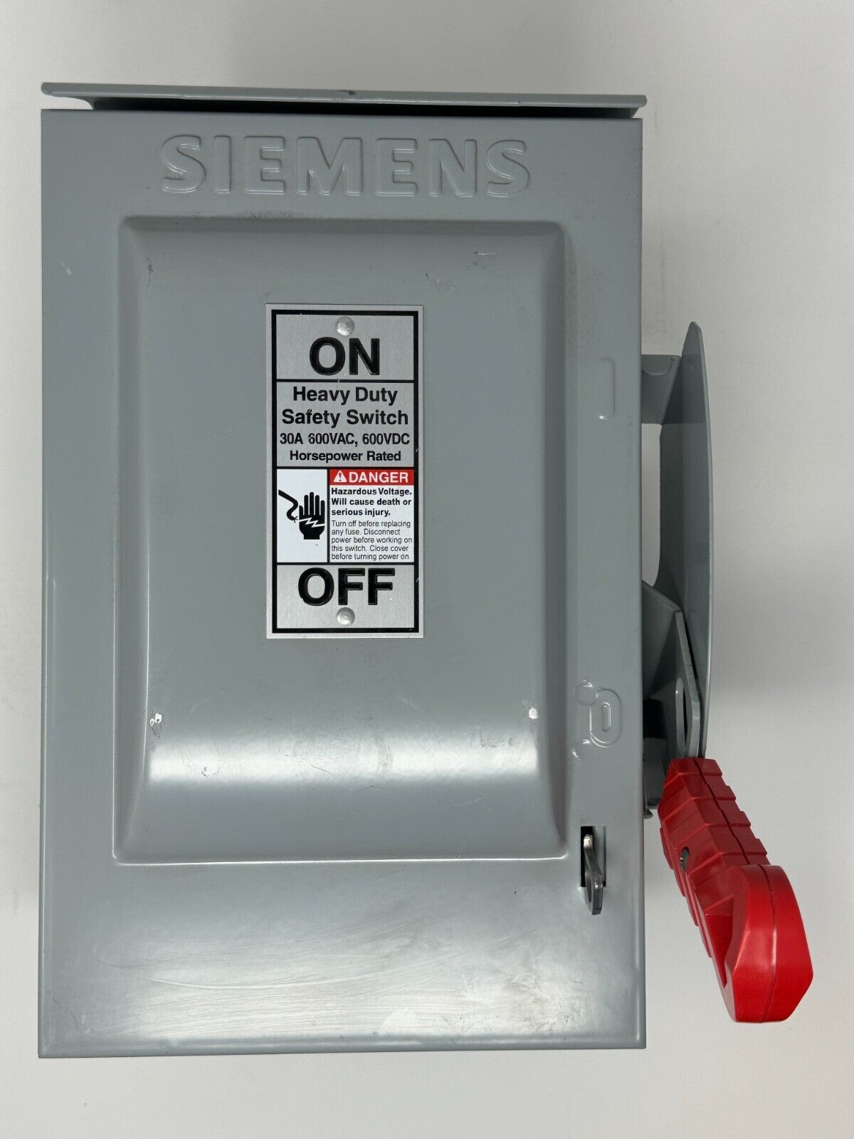 Siemens HNF261R 2-Pole 30 Amp 600VDC Nema 3R Non-Fused Heavy Duty Safety Switch