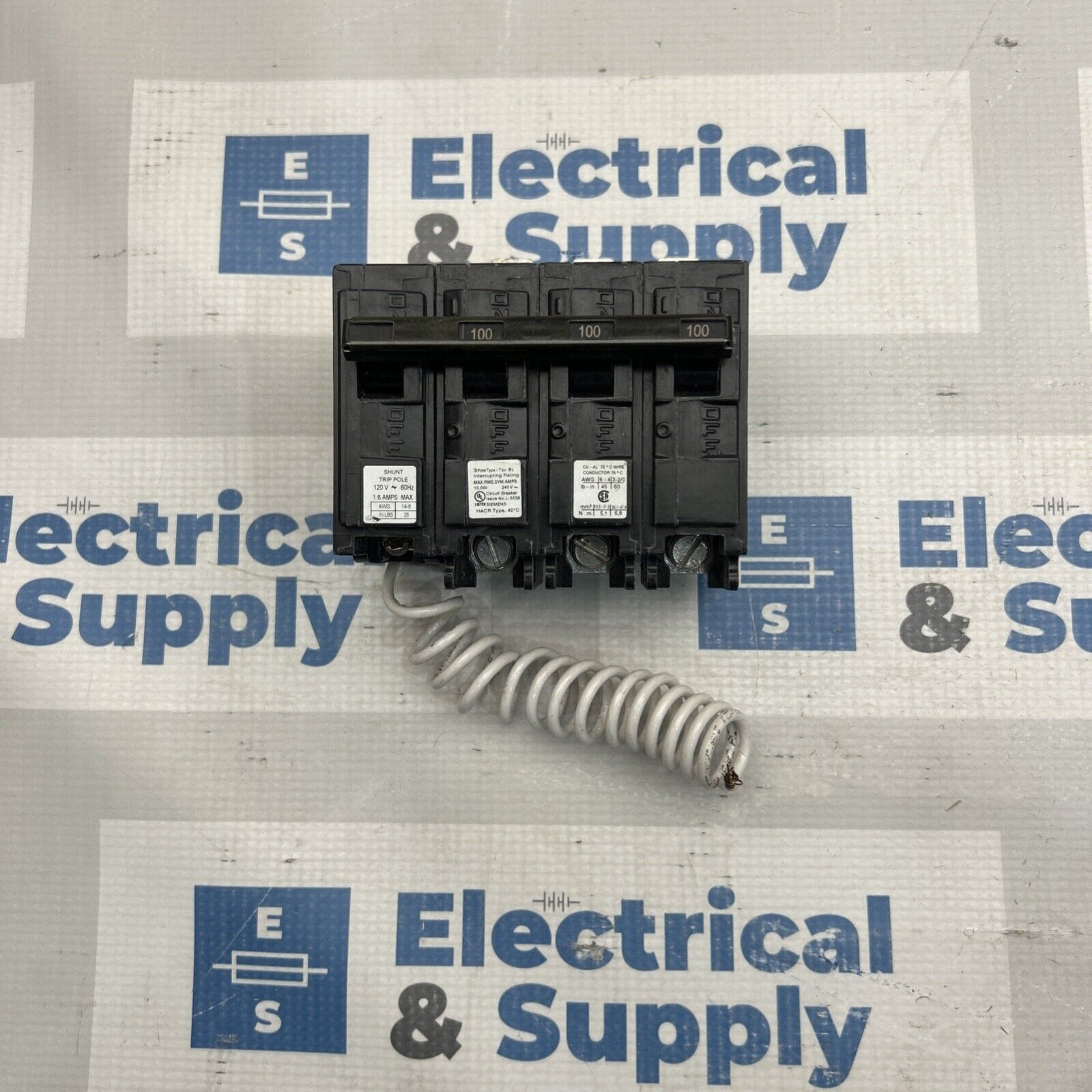 SIEMENS B31000S01 BREAKER 3POLE 100A 240V  NEW IN BOX PULLOUT