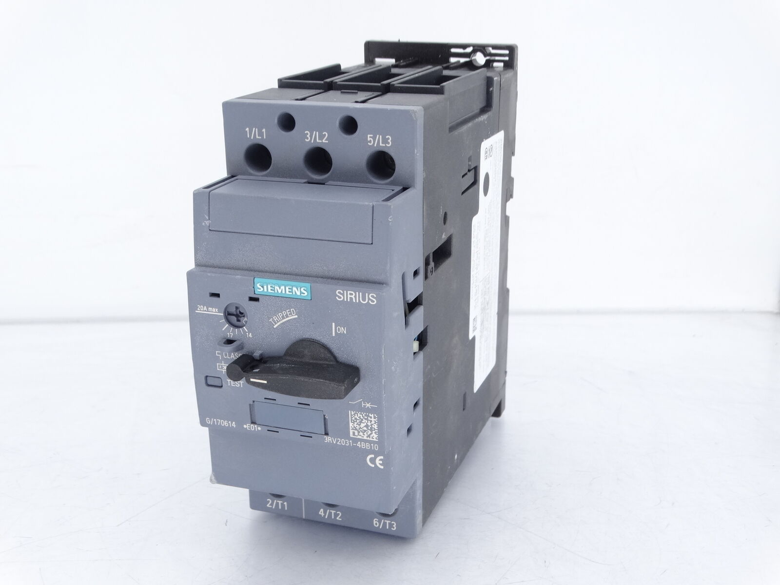 SIEMENS 3RV2031-4BB10 CIRCUIT BREAKER