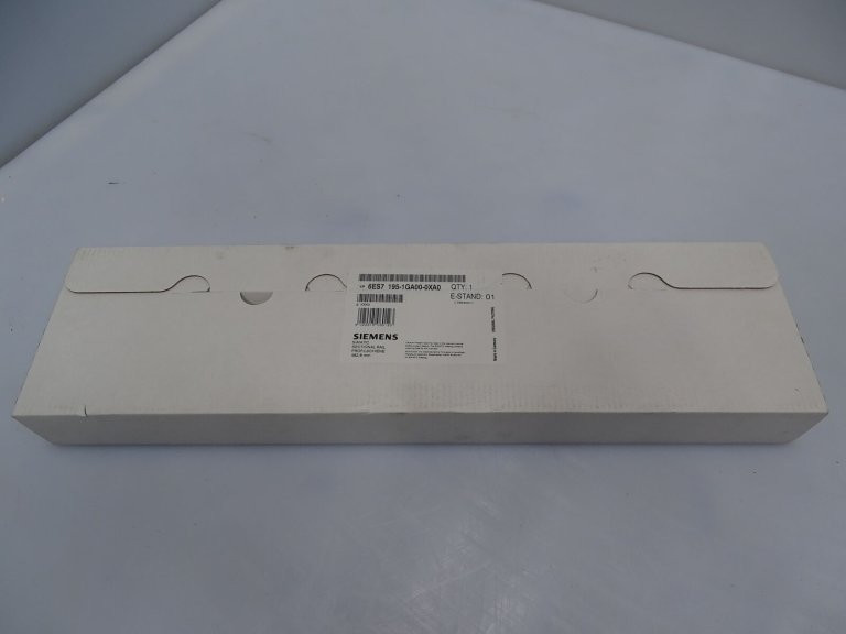 SIEMENS 6ES7 195-1GA00-0XXA0 E-STAND 01 INTERFACE MODULE. (130387 - NEW)