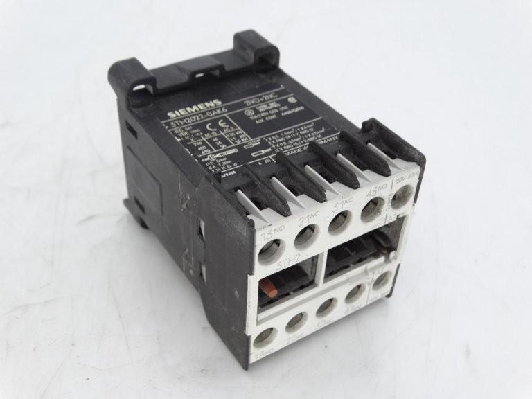 SIEMENS 3TH2022-0AK6 CONTACTOR