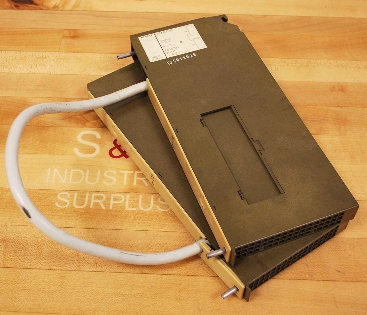 Siemens 6ES5 305-7LA11 Simatic S5 Interface Module - USED
