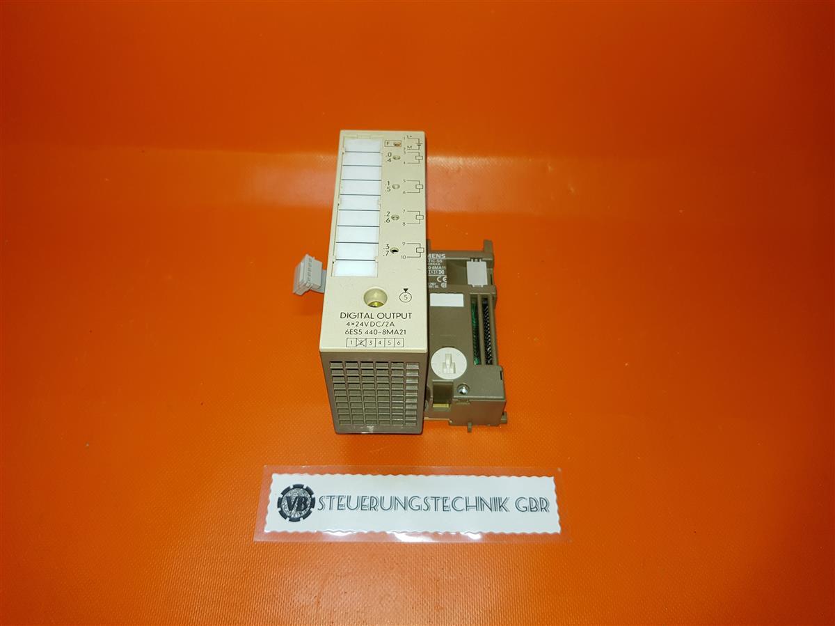 Siemens Digital Output 6ES5 440-8MA21 incl. 6ES5 700-8MA11
