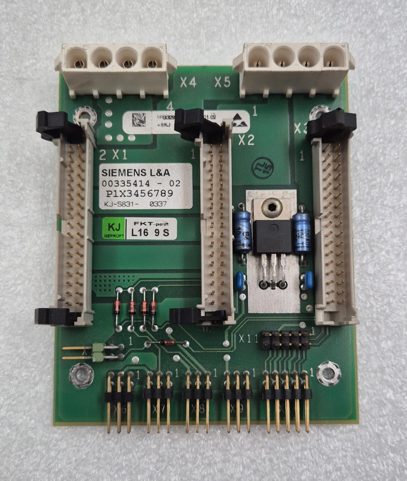 SIEMENS 00335414-02 P1X3456789 G32918 J0004 DISTRIBUTOR BOARD
