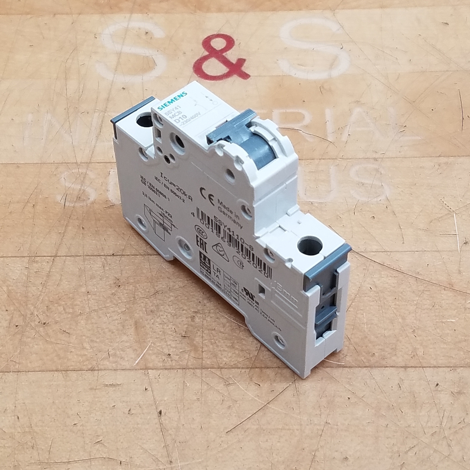 Siemens 5SY4110-8 Circuit Breaker, 5SY41 MCB D10, 10A, 1Pole, 230/400V~ - USED