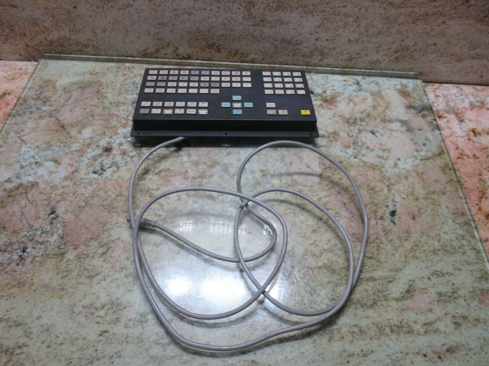 SIEMENS SINUMERIK 840 D KEYBOARD 1P 6FC5203-0AC00-1AA0 S T-S52004396 VER. F