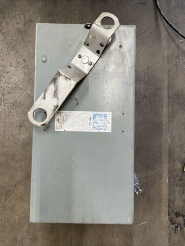 SIEMENS ITE BOS14354 BUS BUSWAY SWITCH PLUG 200A 600V 3PH 50HP *Blurry Label