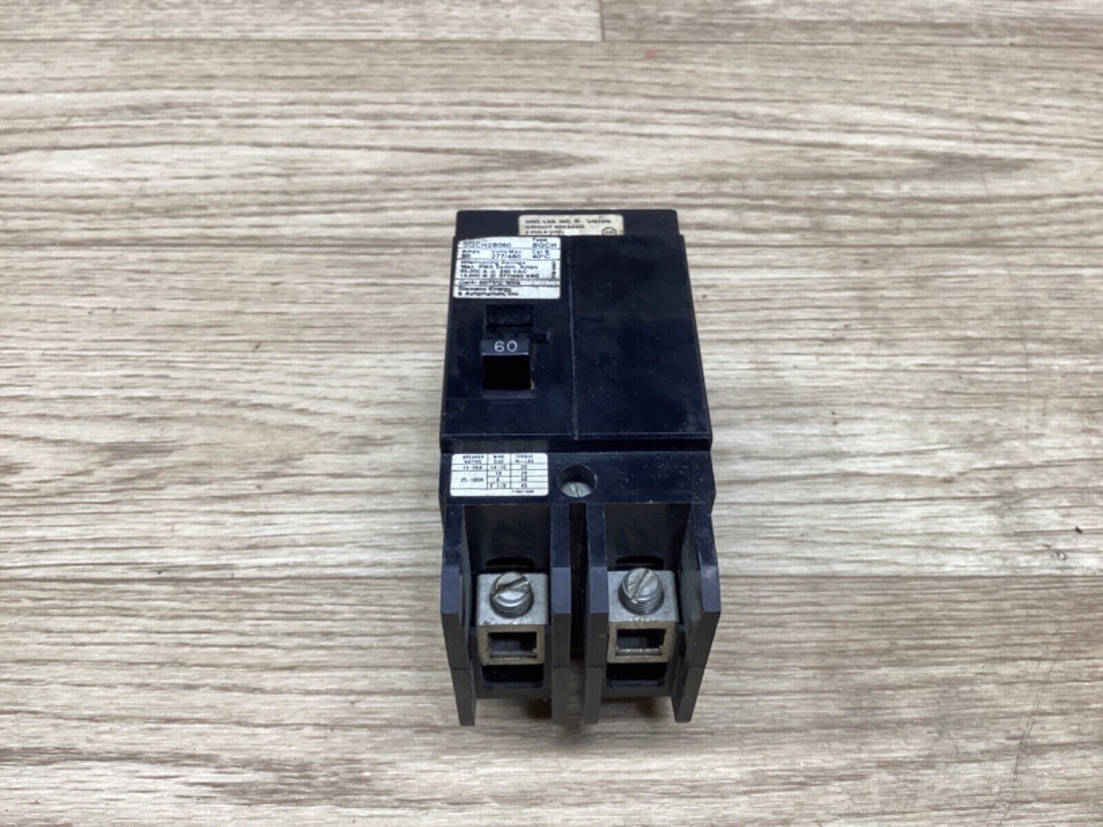 SIEMENS BQCH2B060 CIRCUIT BREAKER BQCH 60A 277/480V 60 AMP #25D111*CO