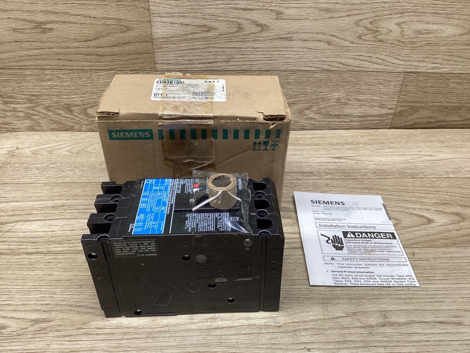 Siemens ITE ED63B100 Circuit Breaker 100A 3-Pole 600V ED6 100 Amp #54H30PR8*CO