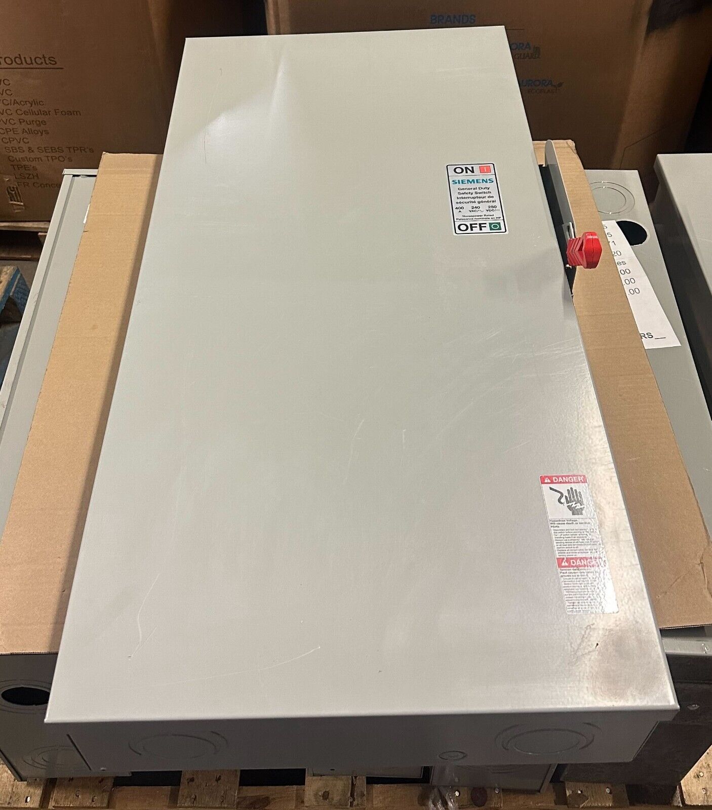 Siemens Fusible Safety Switch 400A 240VAC GF325NRA 3PST