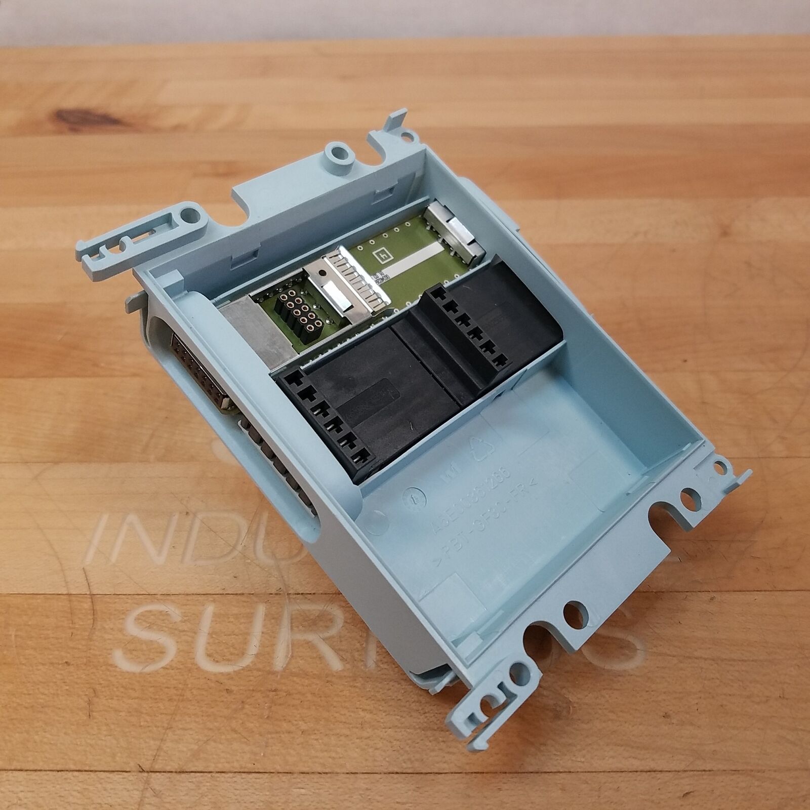 Siemens A5E00361266 2 Slot Rack Mount ET200PRO - USED
