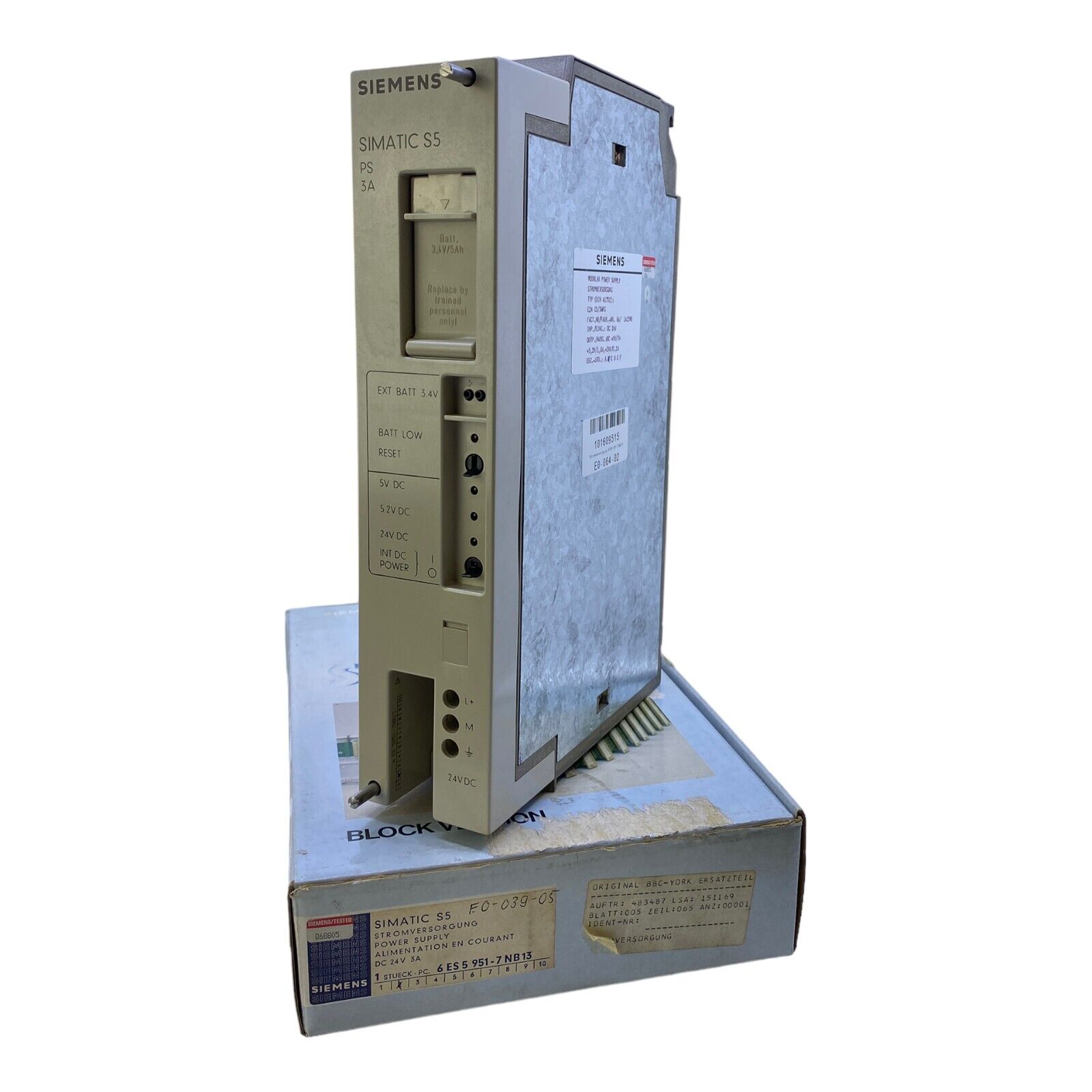 Siemens 6ES5951-7NB13 Power Supply Power Supply 5V DC 24V DC 6ES5951-7NB13 Siemens 