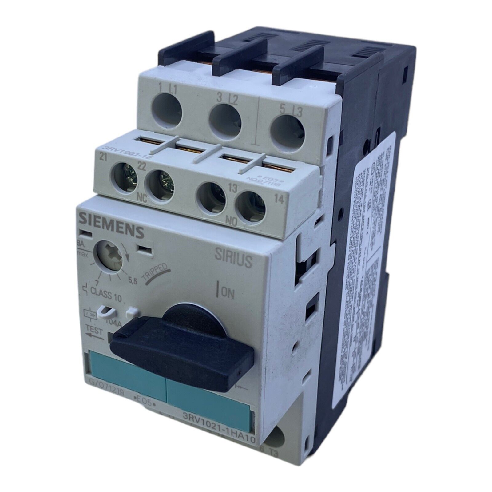 Siemens 3RV1021-1HA10 Circuit Breaker 8A 690V 3-Pole