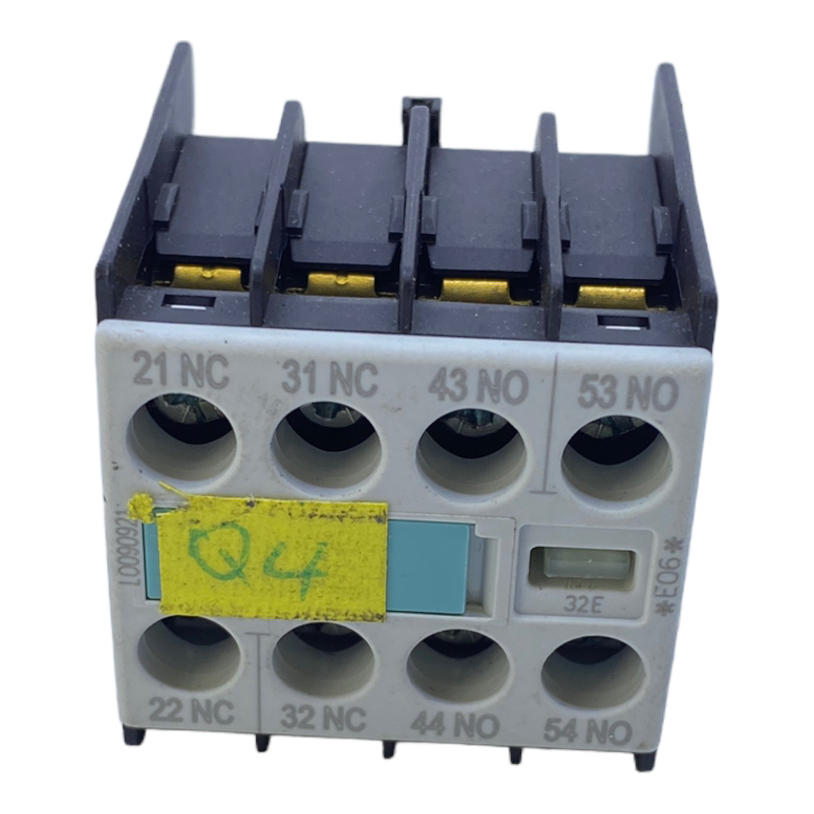 Siemens 3RH1911-1HA22 Auxiliary Switch Block for Industrial Use 4-pole 10A 240V