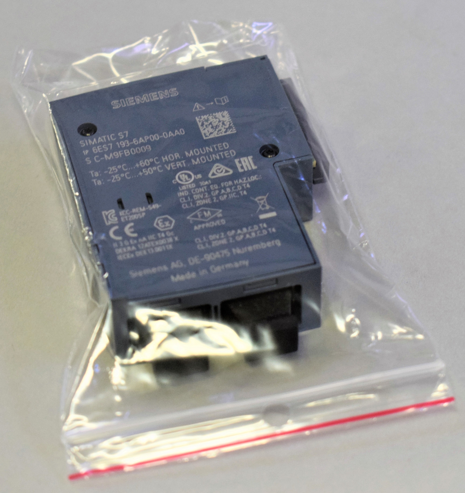New, Siemens 6ES7193-6AP00-0AA0 [24 Months Warranty]