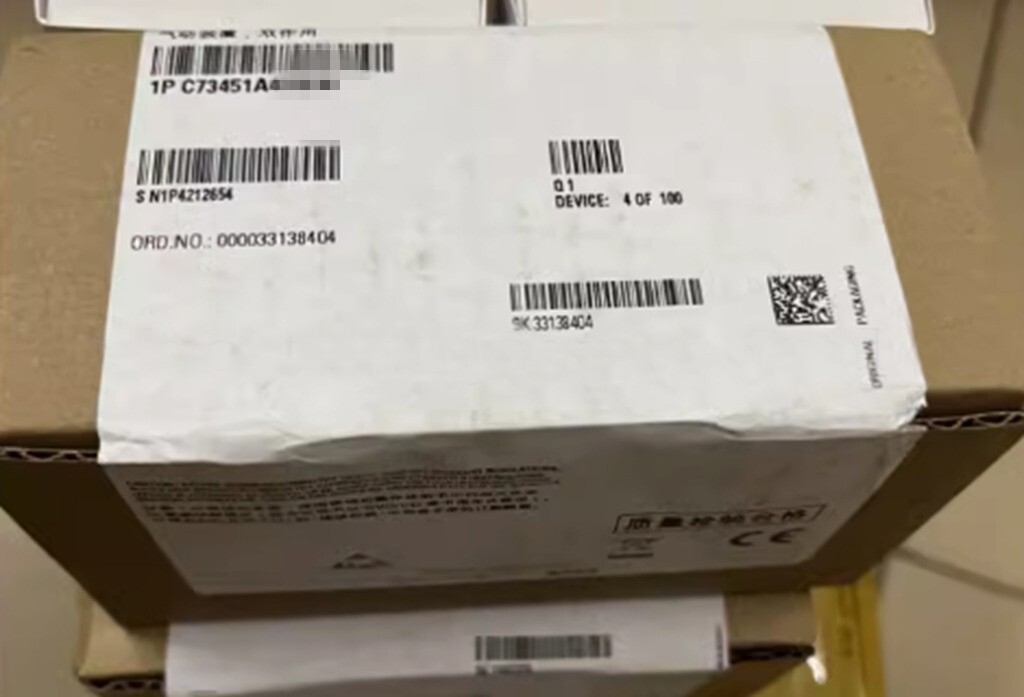 C73451-A430-B30 New Siemens Valve Positioner C73451A430B30 DHL