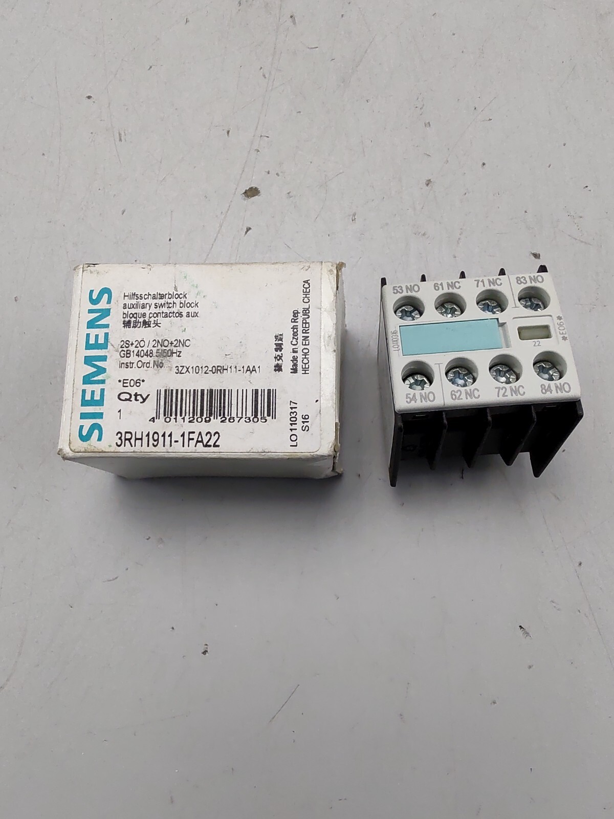 Siemens 3RH1911-1FA22 Auxiliary Switch Block