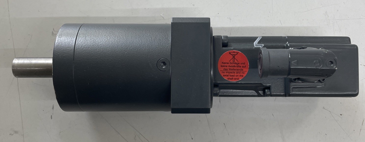 Siemens 3~Brushless Servo Motor Motor Synchronous Motor 1FK2102-0AG00-0SA0-Z New