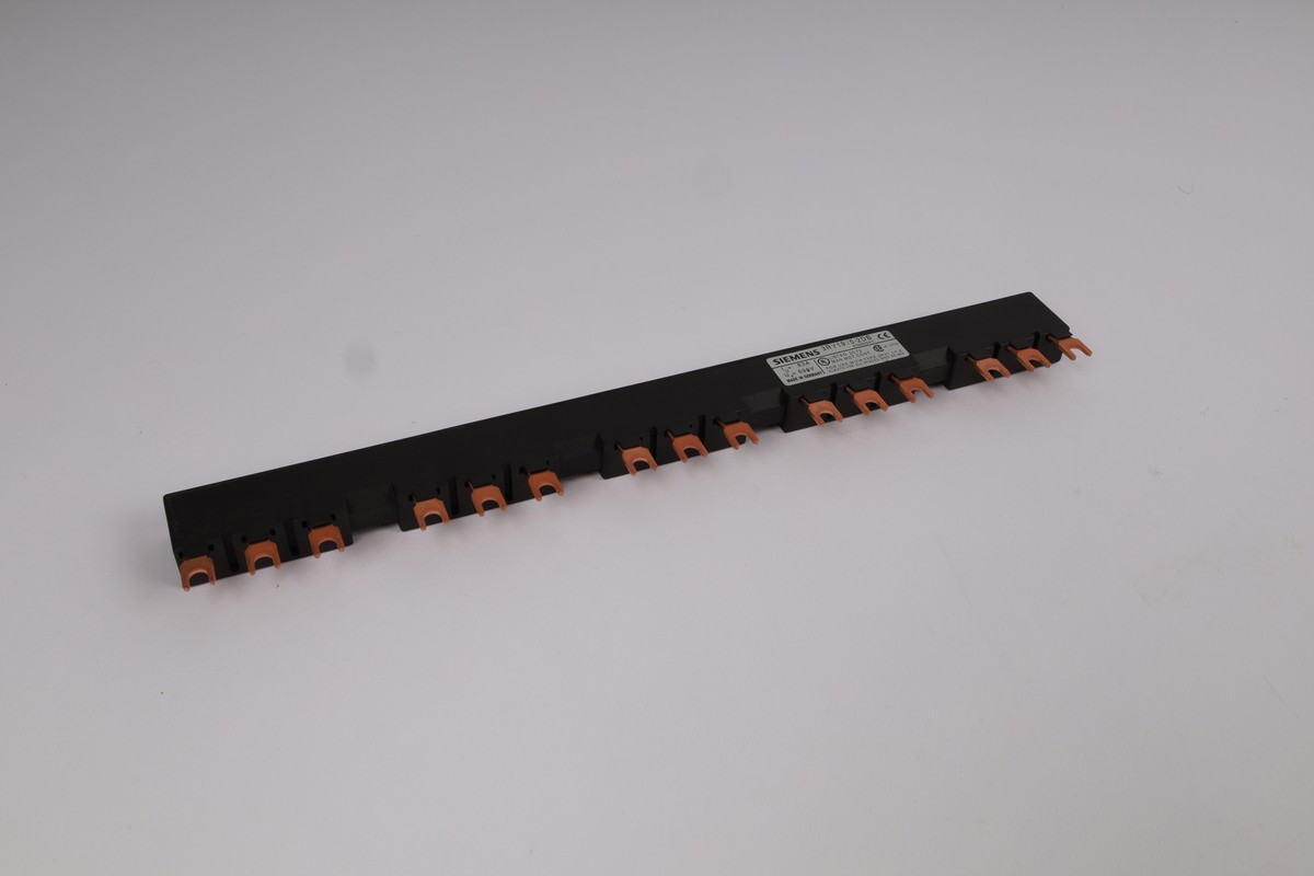 NEW, SIEMENS 3RV1915-2DB [24 MONTHS WARRANTY]