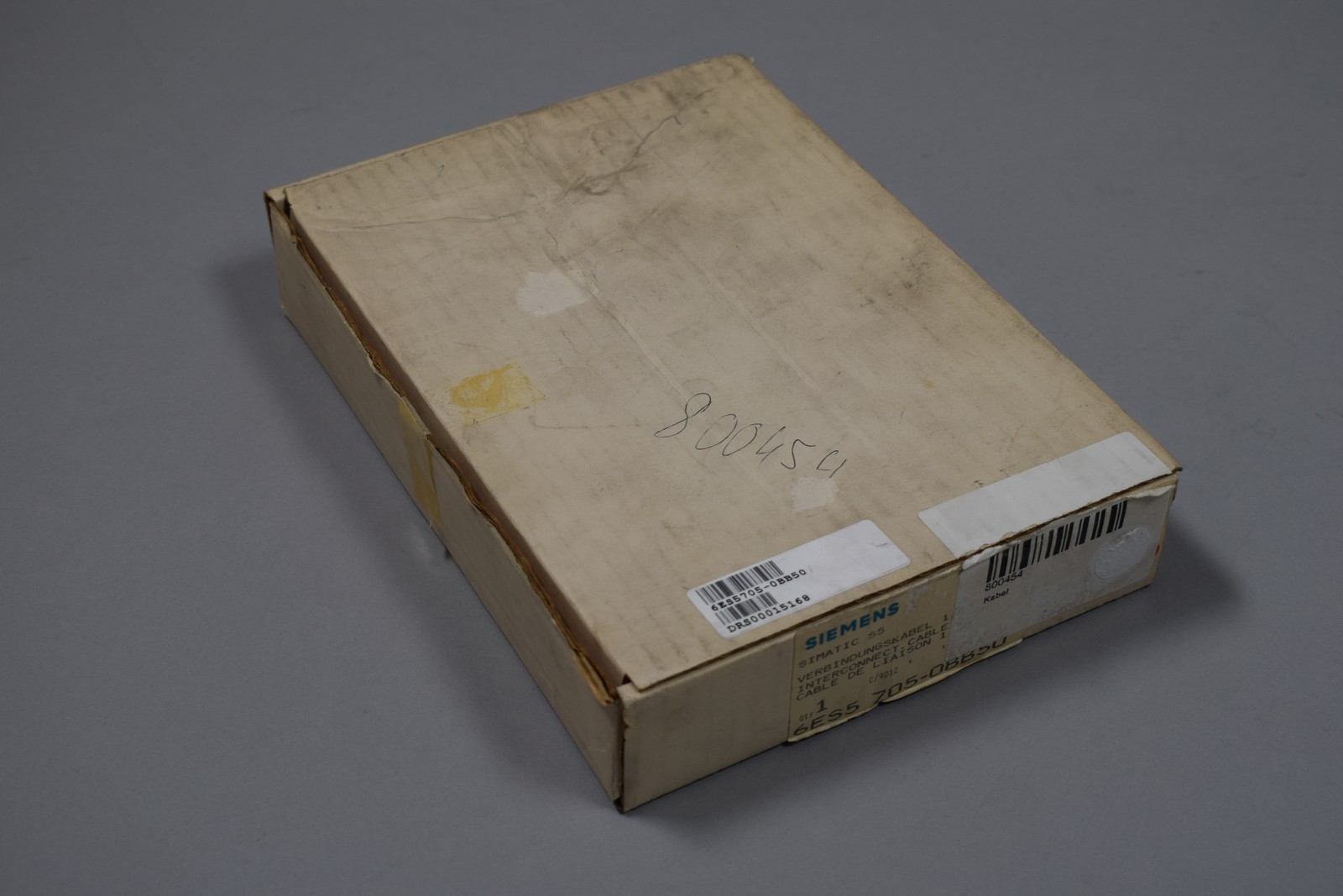 NEW. SIEMENS 6ES5705-0BB50 [24 MONTHS WARRANTY]
