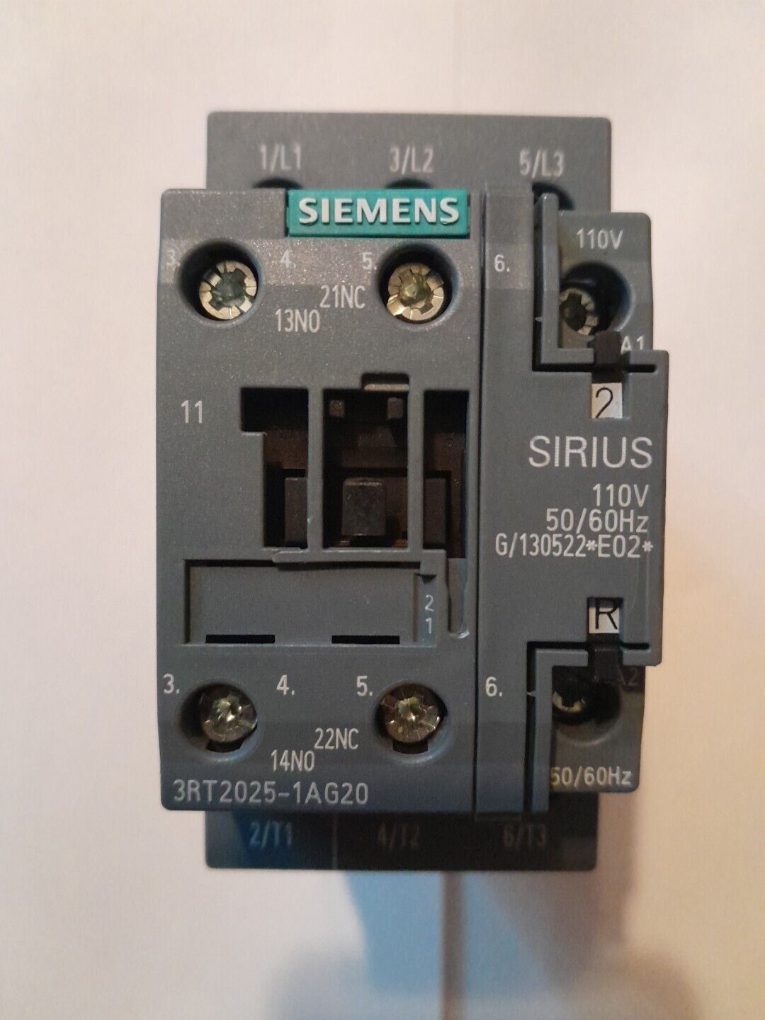 Siemens Contactor 3RT2025-1AG20