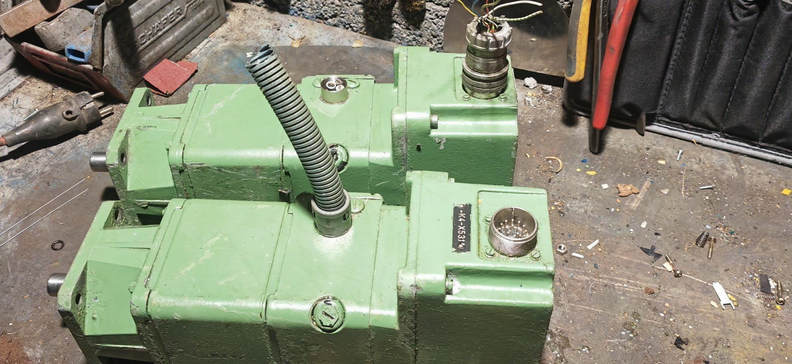 SIEMENS 1HU3054-0AC01-Z Servo Motor 1 HU3054-0AC01-Z