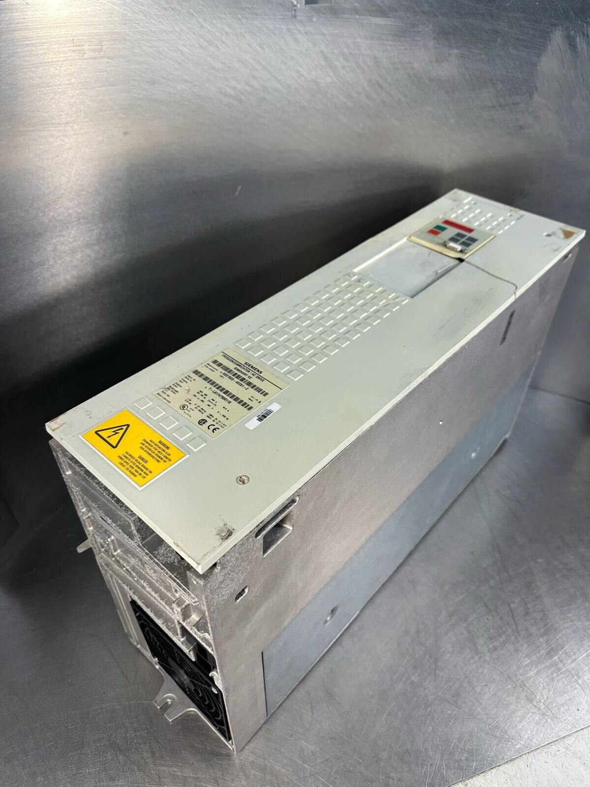 Siemens SIMOVERT VC CONVERTER AC DRIVE 6SE7023-4EC61-Z    (8.5.3)