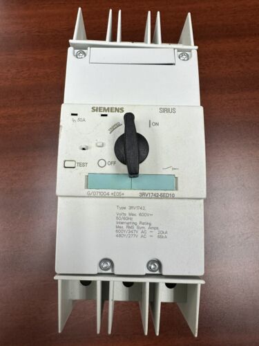 Siemens 3RV1742-5ED10 3-Pole 30A, 600VAC Circuit Breaker (CL368) working