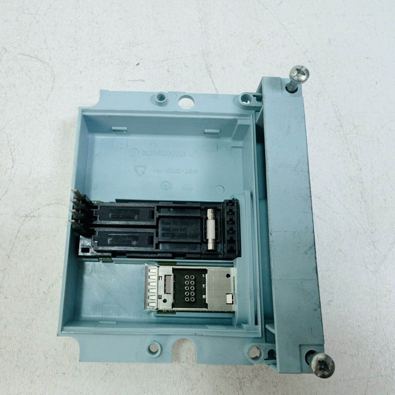Siemens A5E00294876 / ET200pro 1 Slot Rack Mount