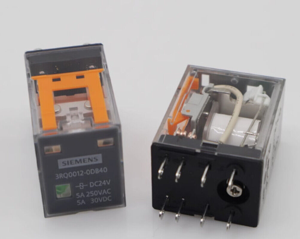 1PC NEW Siemens 3RQ0012-0DB40 3RQ0 012-0DB40