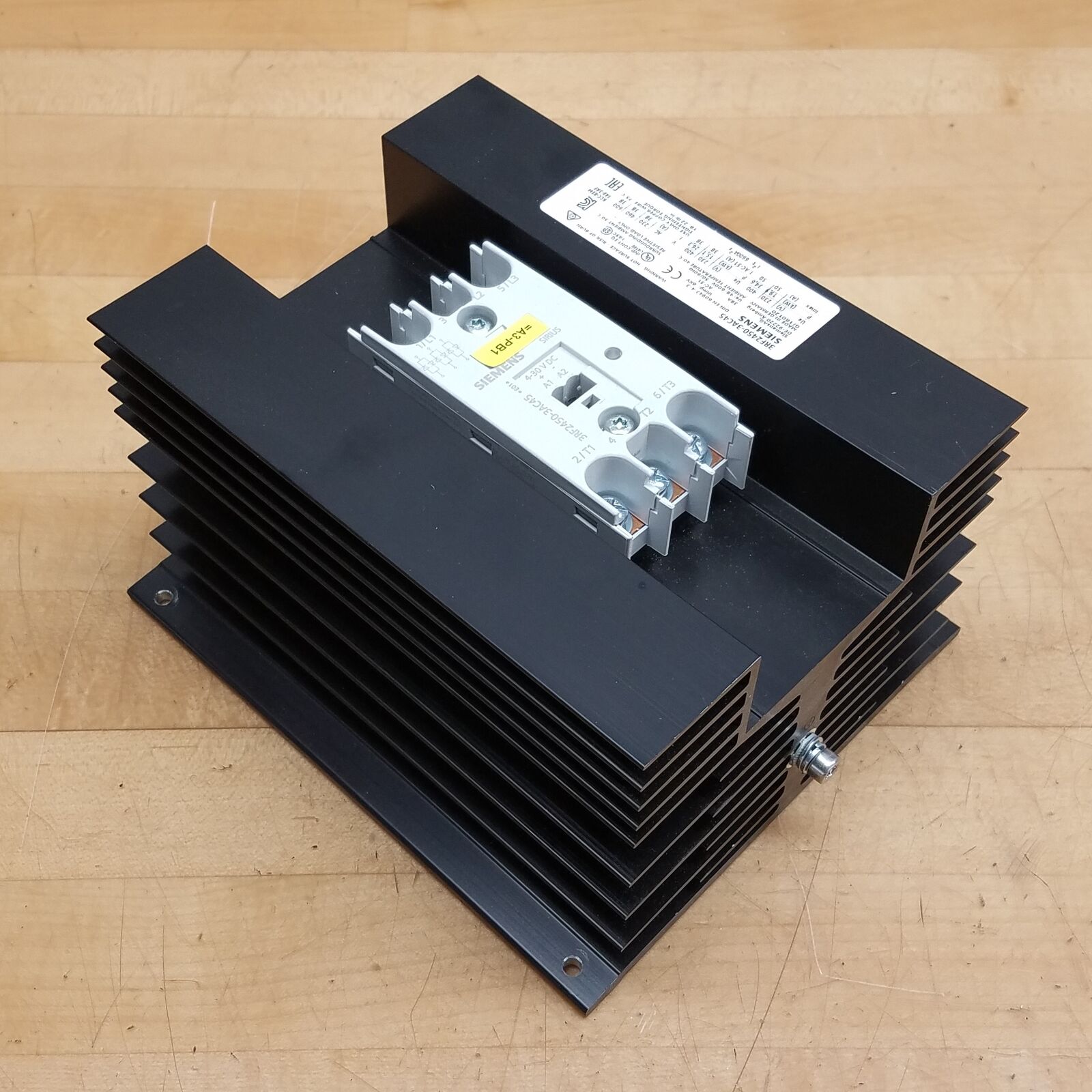 Siemens 3RF2450-3AC45 Solid-State Contactor, 3PH, 50A, 48-600V, 50/60Hz - USED
