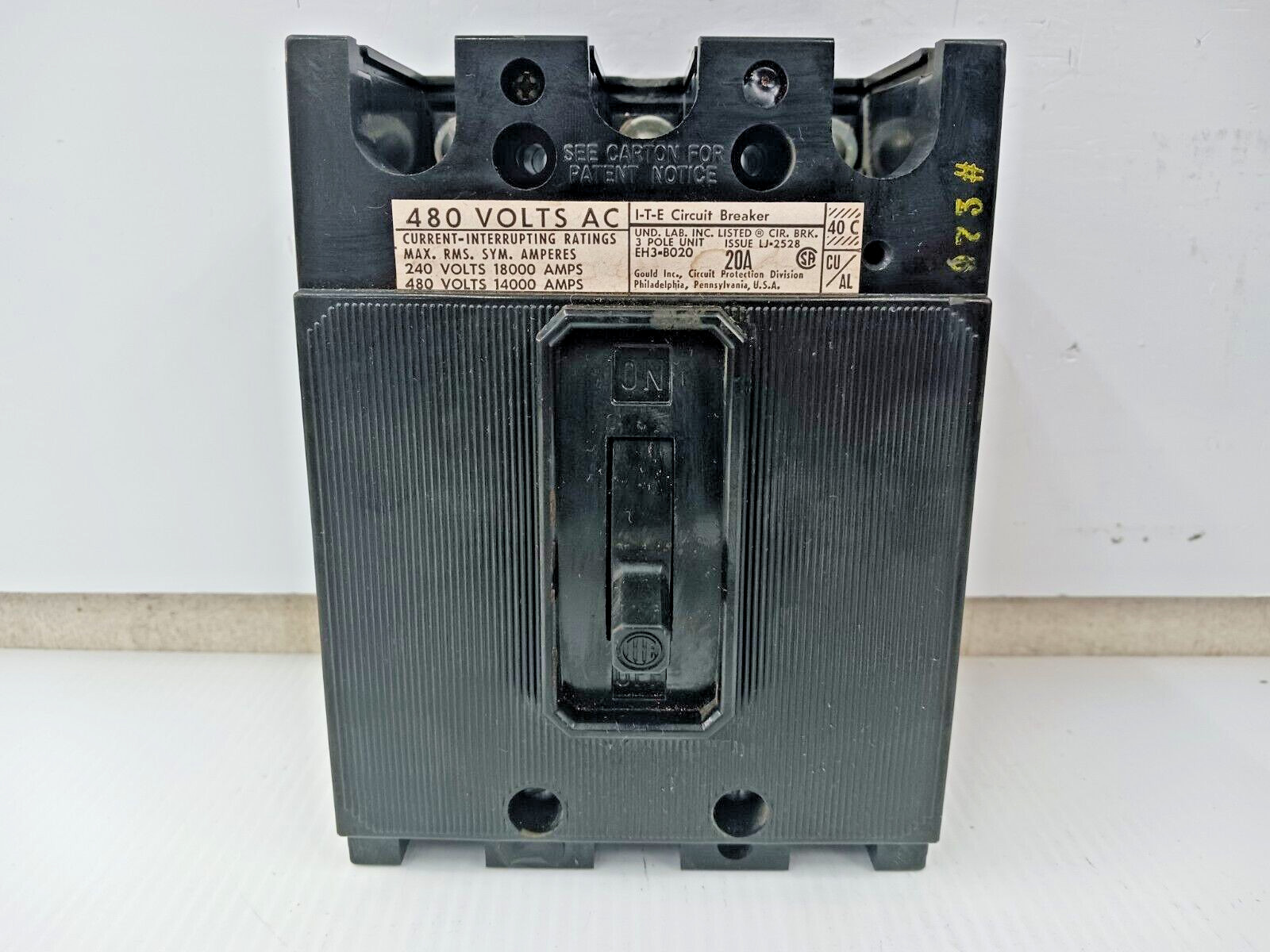 SIEMENS ITE 20 AMP CIRCUIT BREAKER 3 POLE 480 VAC EH3-B020