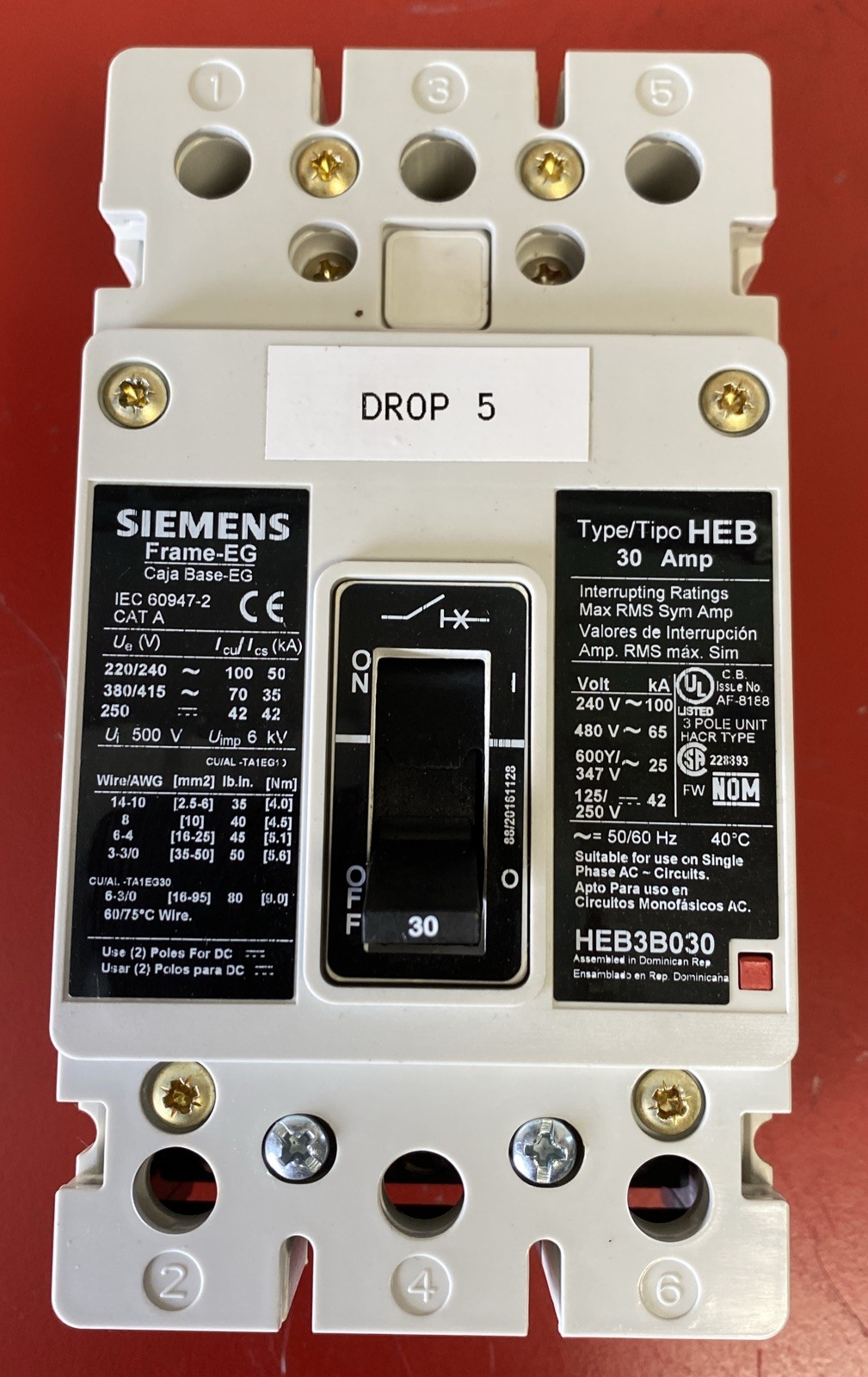 Siemens HEB3B030 3 Pole 30 Amp 240V Type HEB Circuit Breaker Nice Condition