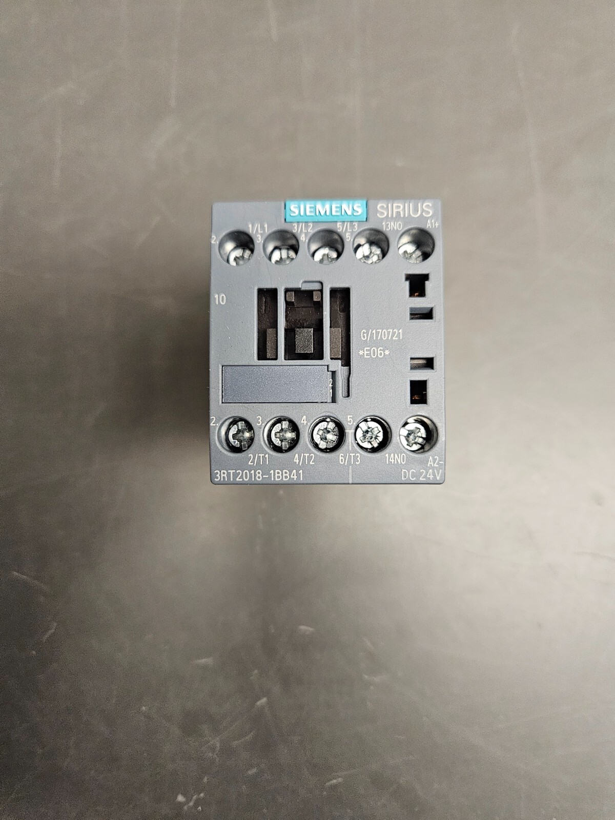 SIEMENS 3RT2018-1BB41 SIZE S0 NON-REVERSING MOTOR CONTACTOR 16A NO BOX