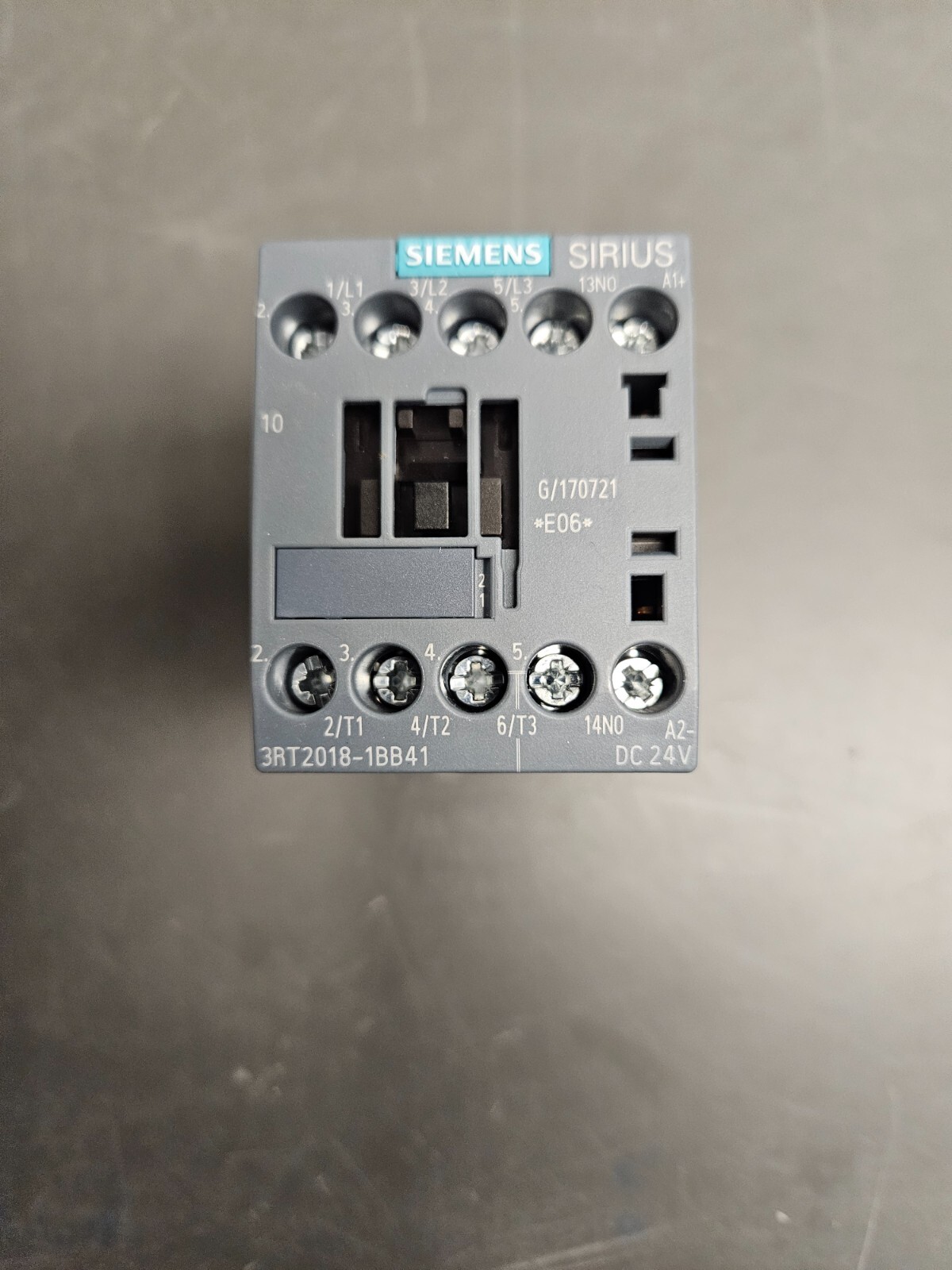 SIEMENS 3RT2018-1BB41 SIZE S0 NON-REVERSING MOTOR CONTACTOR 16A NO BOX