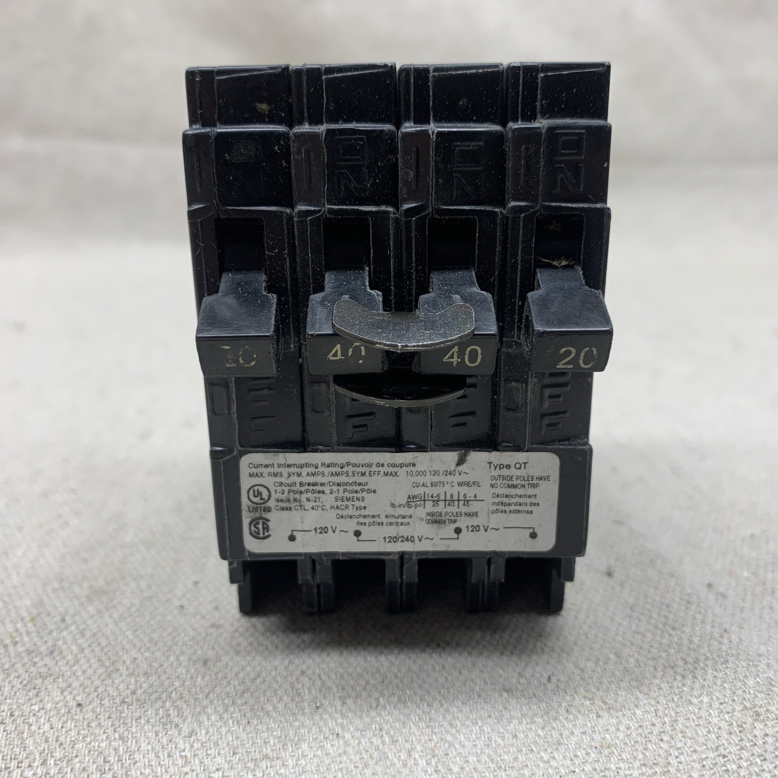 Siemens Q22040CT 20/40 Amp 2 Single Pole 1 Double Pole 120/240V Breaker