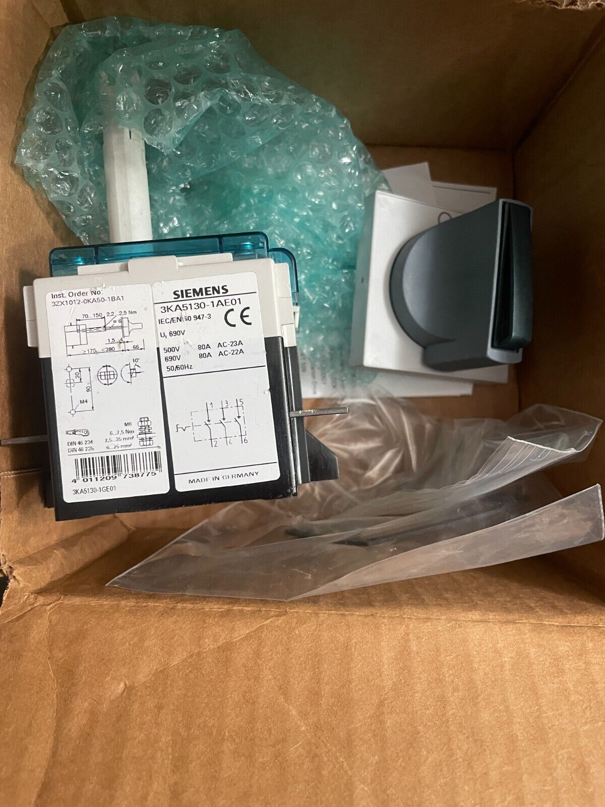 Siemens 3KA5130-1AE01 Disconnect Switch