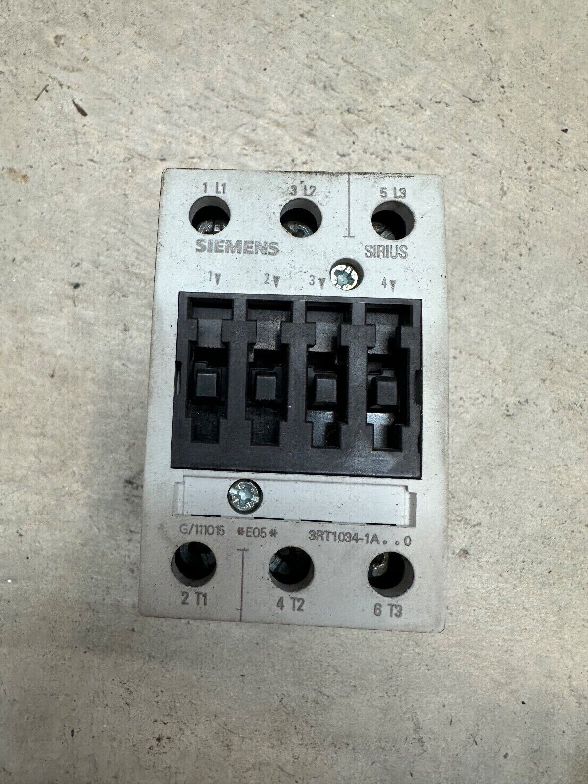 Siemens 3RT1034-1A Contactor with suppression filter