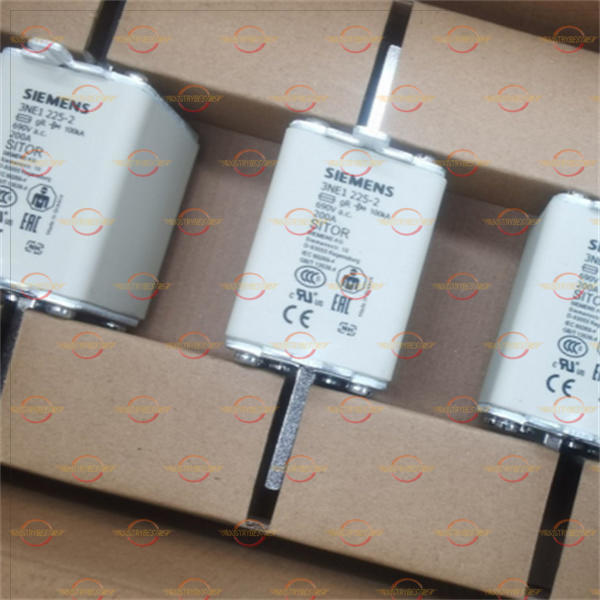 1PCS NEW SIEMENS Low voltage fuse 3NE1225-2 3NE1 225-2 200A 690V
