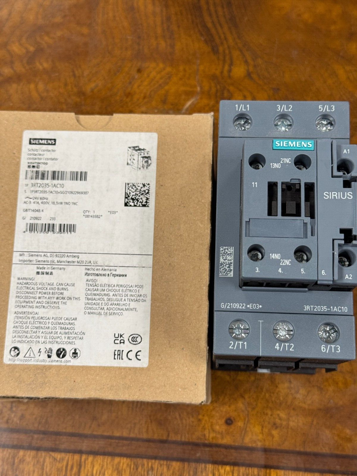 Siemens 3RT2035-1AC10 contactor