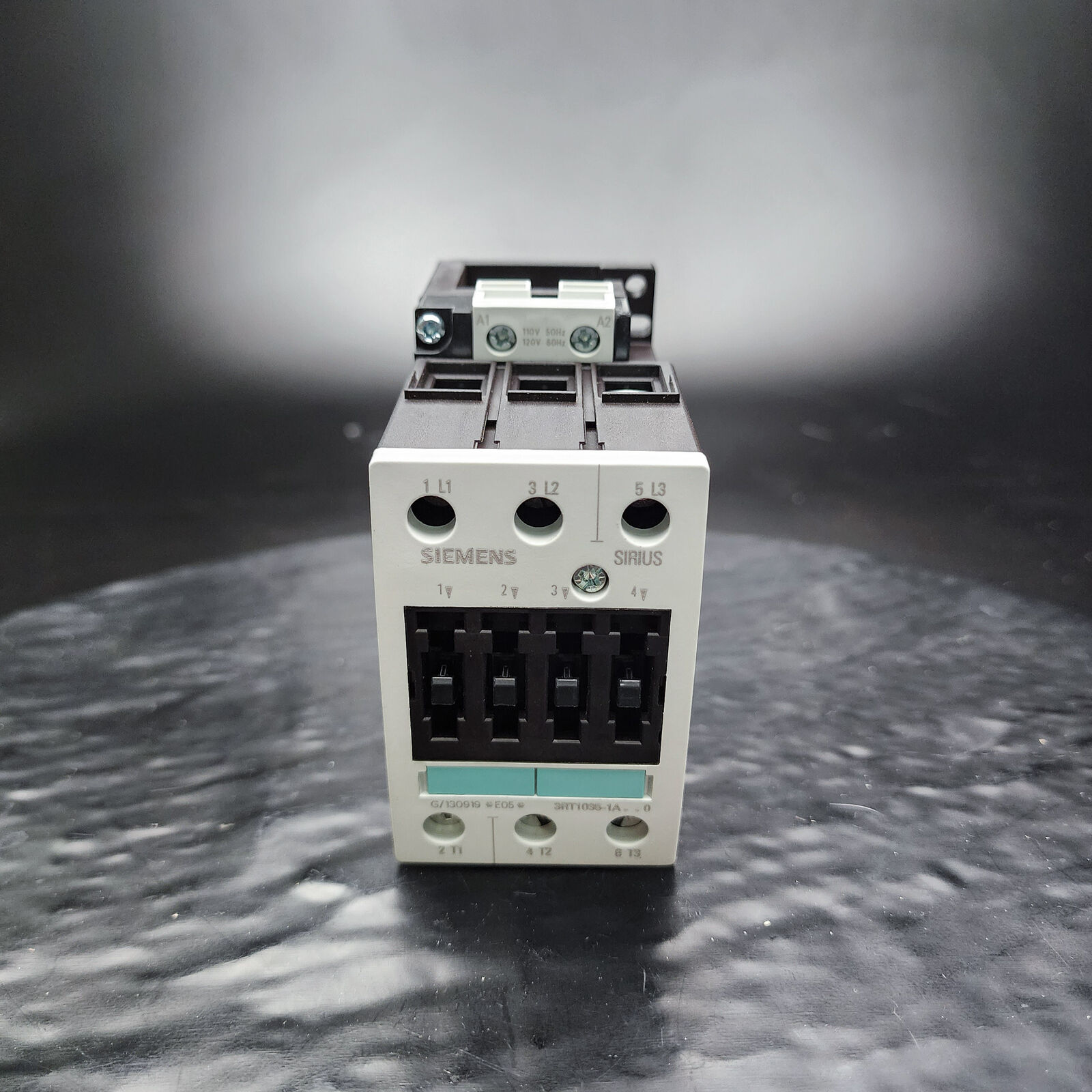 New Siemens 3RT1035-1AK60 3P 40A Contactor with 120V AC Coil - OEM Siemens